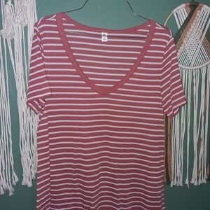 bp Striped V-Neck Tee in Mauve and White